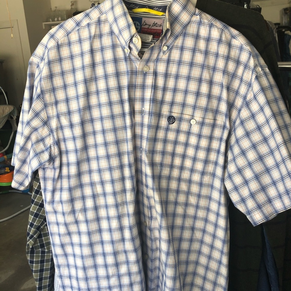 Lot of Men’s size Large button down